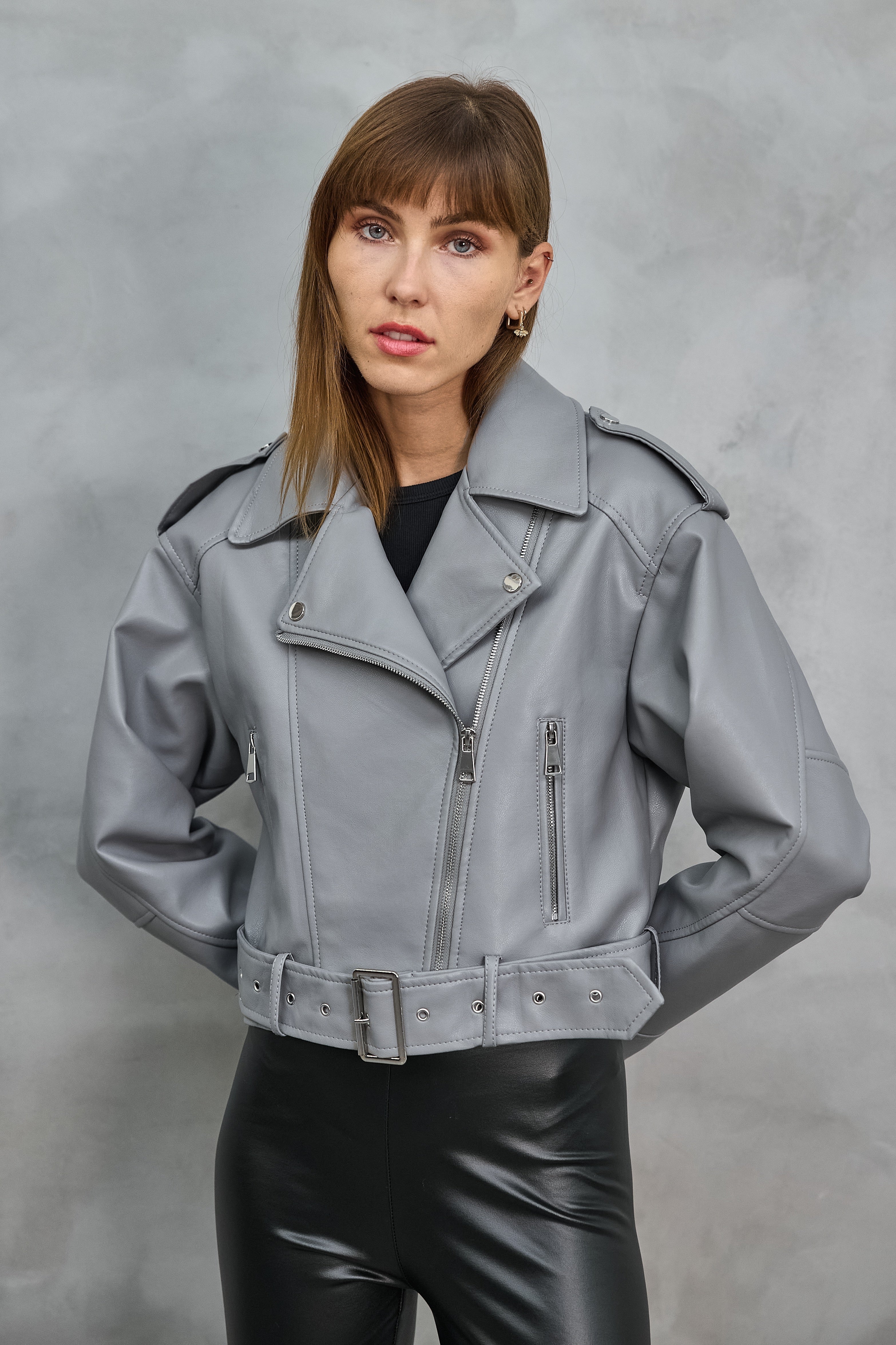 Short faux leather perfecto jacket