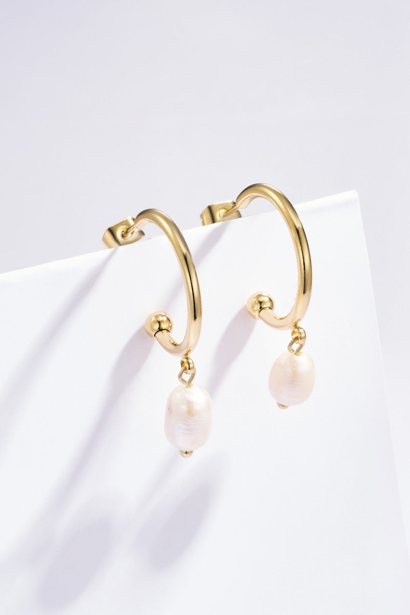 Boucles d'oreilles créole avec perles